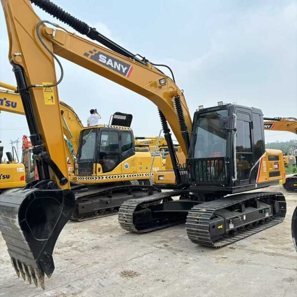 Used-Excavator-In-China-Sany-135C