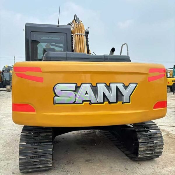 135CPro-Rear-Logo-3 Used-Excavator-Near-Me-135CPro