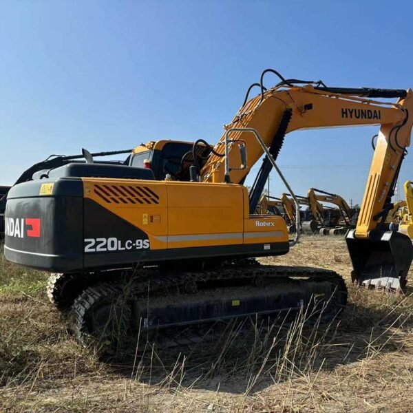 Hyundai-Excavator-For-Sale-220LC-9s