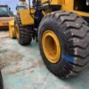 380-Tire-Detail-4 Used-Bulldozer-Komatsu-380-Supplier