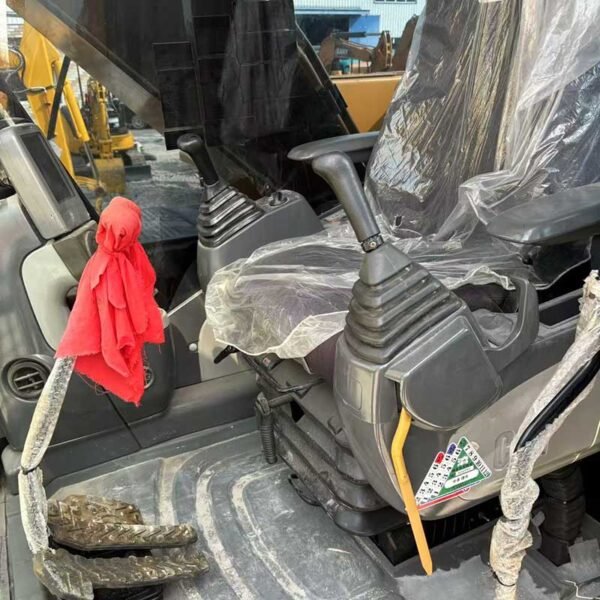 Cat-Used-Excavators-323D2L-Dealer