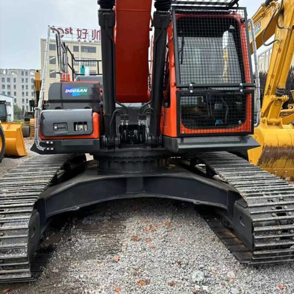 Post-Hole-Digger-Tractor-Used-DX300