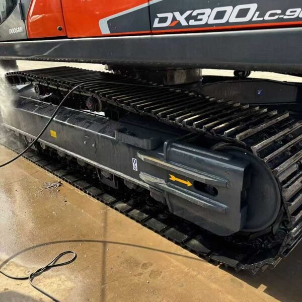 Used-Excavator-Supplier-DX300LC-9C