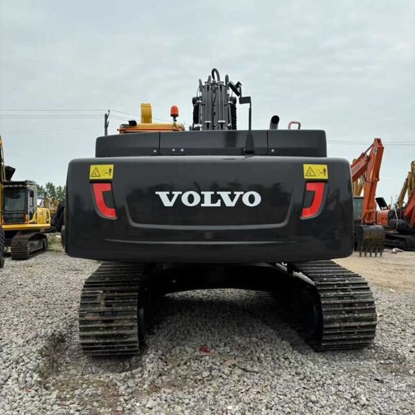 Volvo-Excavator-For-Sale-EC300D-Wholesale