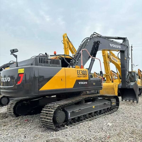 Volvo-Excavator-For-Sale-EC300D-Wholesale