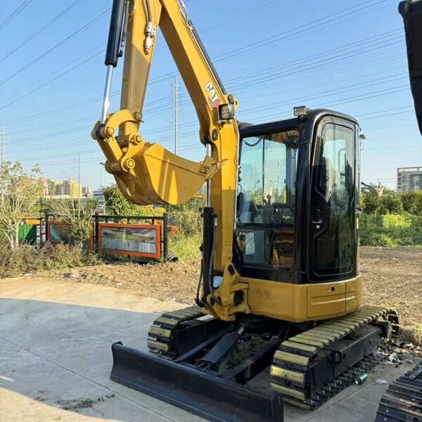 Used-Excavator-CAT303.5E.02-For-Sale