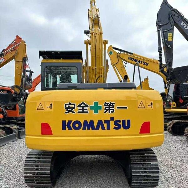 Kubota-Mini-Excavator-Komatsu-PC110