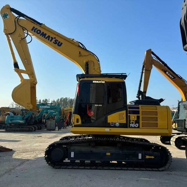 Post-Hole-Digger-Komatsu-PC160