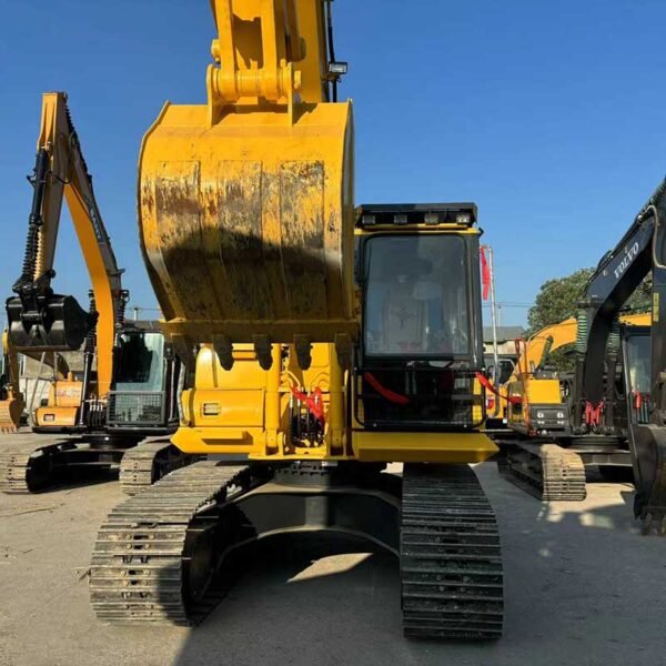 Post-Hole-Digger-Komatsu-PC160