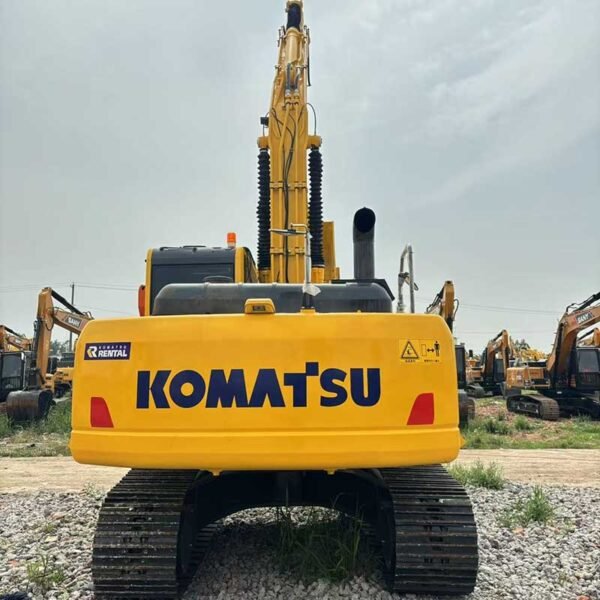 Mini-Excavator-Second-Hand-Komatsu-PC200
