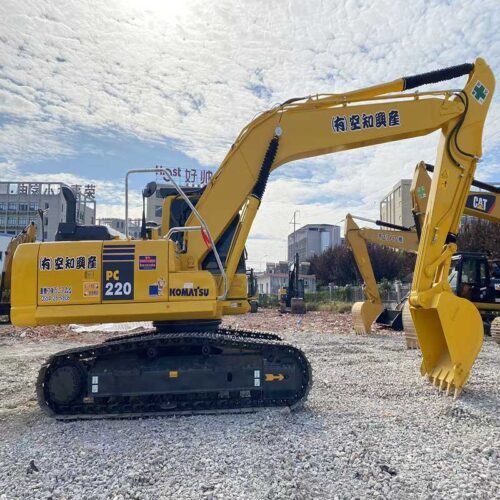 PC220-Rear-View-3 Komatsu-PC220-2024