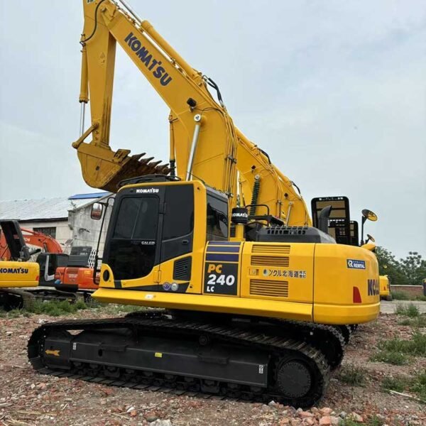 PC240-Front-Cab-2 China-Mini-Excavator-Komatsu-PC240