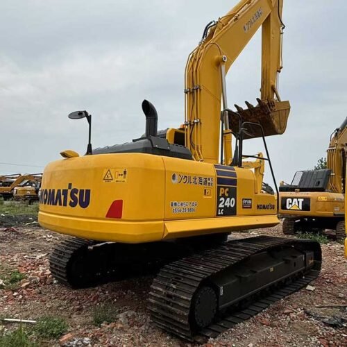 PC240-Side-Profile-1 China-Mini-Excavator-Komatsu-PC240