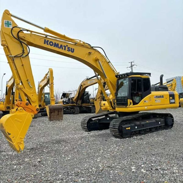 Used-Excavator-China-Komatsu-PC300-24