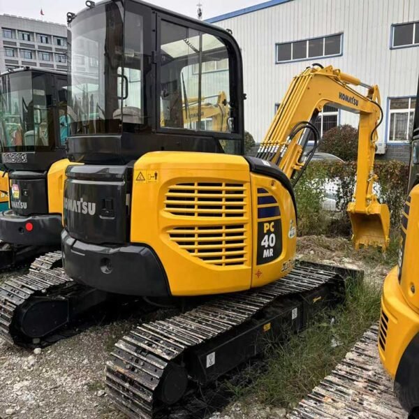 Used-Mini-Excavators-Komatsu-PC40MR