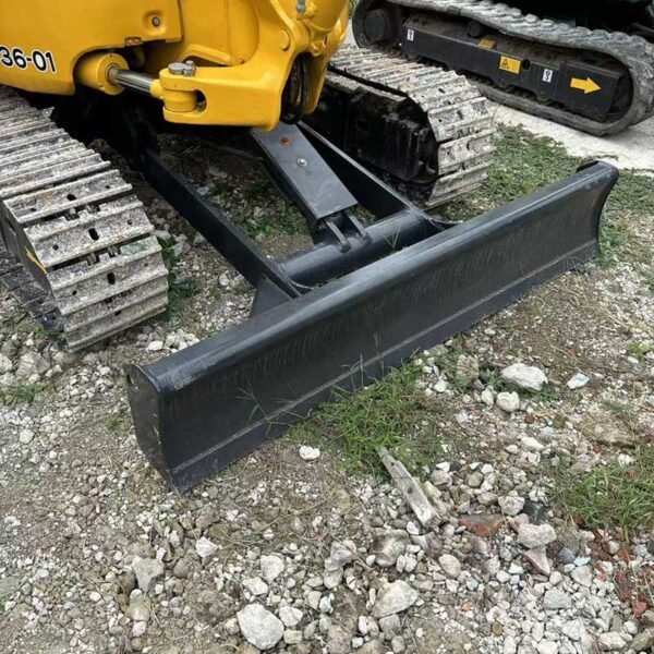 Used-Compact-Excavator-Komatsu-PC55MR