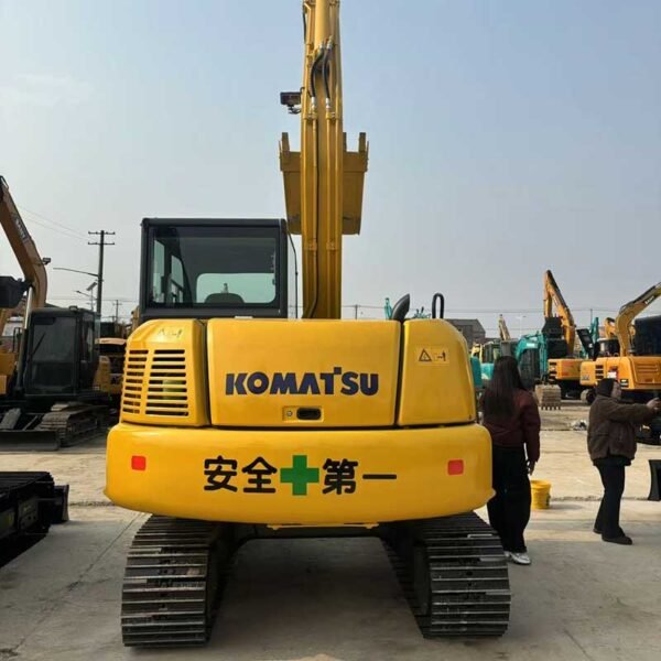 Used-Mini-Excavators-Komatsu-PC70