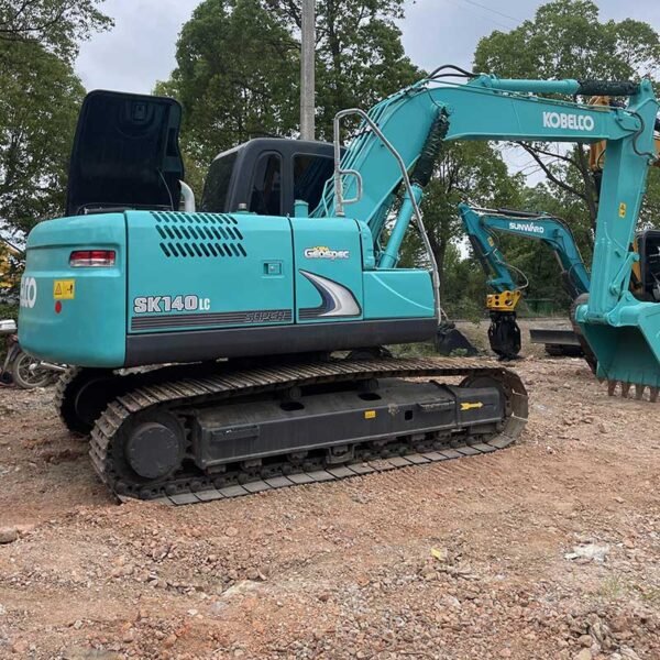 SK140-Side-Profile-1 Kobelco-140-Excavator-Wholesale