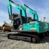 Excavator-Kobelco-SK200D-Distributor