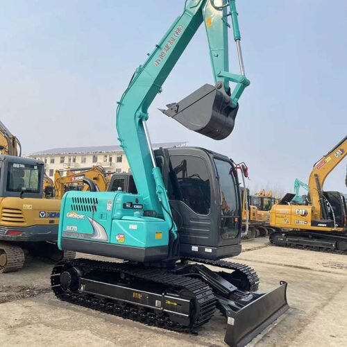 SK75-Front-Blade-2 Kobelco-Mini-Excavator-SK75-Supplier
