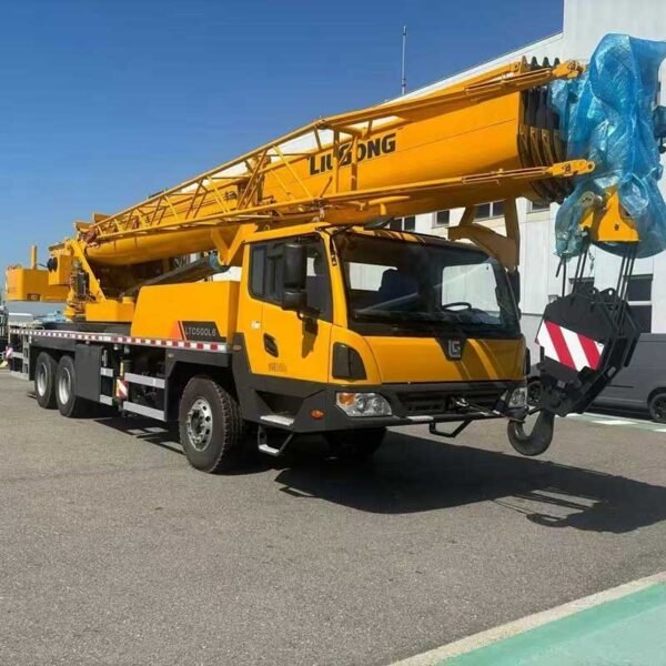 Straight-Arm-Crane-Front-View-1 Cranes-For-Sale-Liugong-Straight-Arm