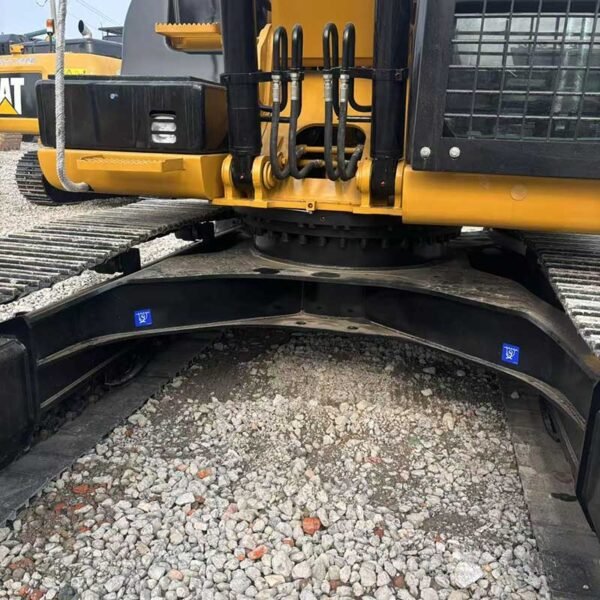 Used-Cat-323D2L-Excavator-2023