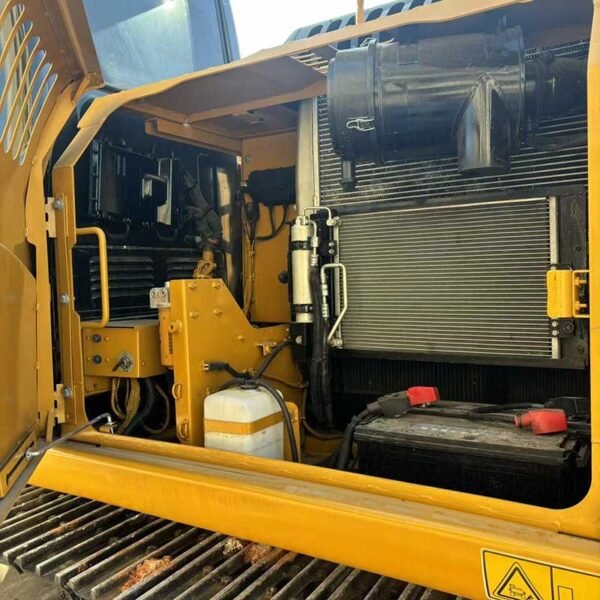 Used-Cat-Excavators-315D23-Engine-4 Used-Cat-Excavators-315D23-Year