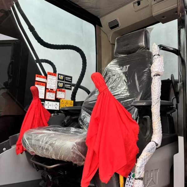 Used-Caterpillar-Excavator-320D.01