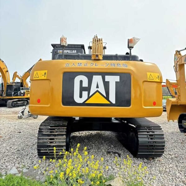 Used-Caterpillar-Excavator-320D.01