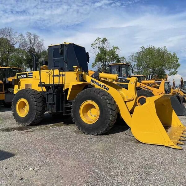 Used-Bulldozers-For-Sale-Komatsu-WA380