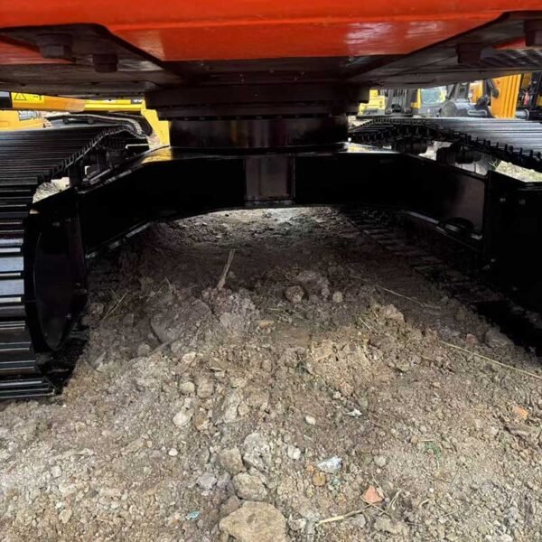 ZX210-3-Undercarriage-4 Hitachi-210-Excavator-ZX210-3-Exporter